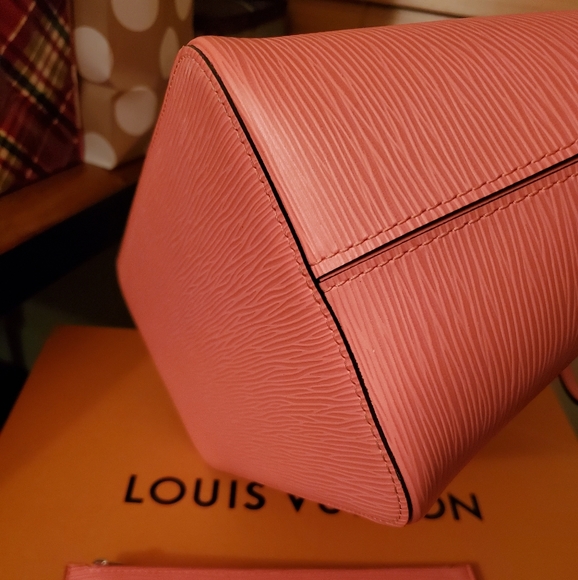 ❌SOLD❌ Louis Vuitton Epi Neverfull MM - Picture 6 of 8